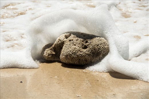 Juego con la espuma (3). Thomas beach. Bali