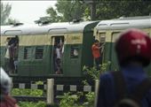 Clásico tren de la India. De camino a Sundarbans. West Bengal.: by manuel, Views[170]