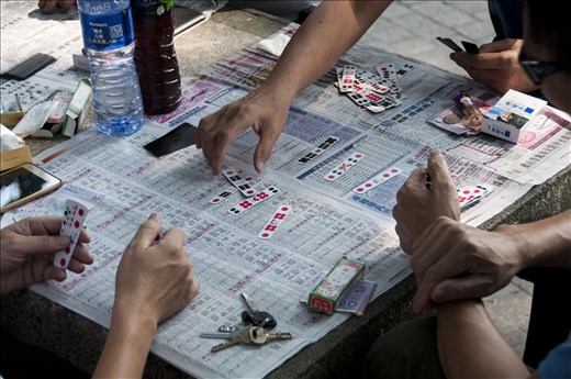 En Macao el juego se extiende por los parques.