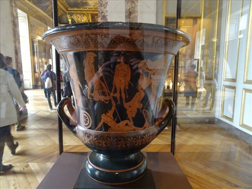 Squeeee! The Niobid Painter Calyx Krater!