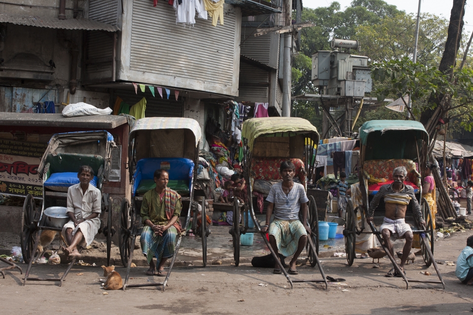 Kolkata rickshaw pullers who have been banned and can be found only in Kalighat.