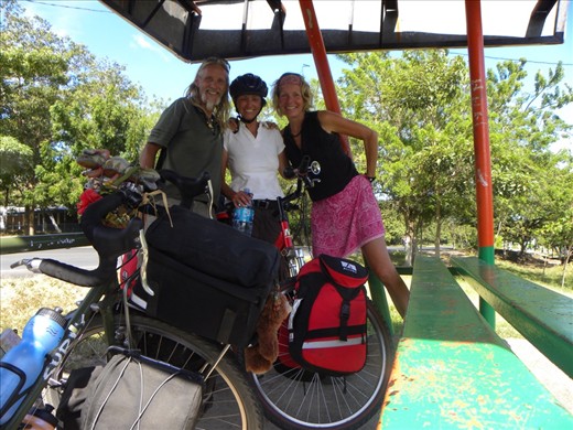 Found yet ANOTHER German girl, riding the north! There is a whole world of world cyclists out there...