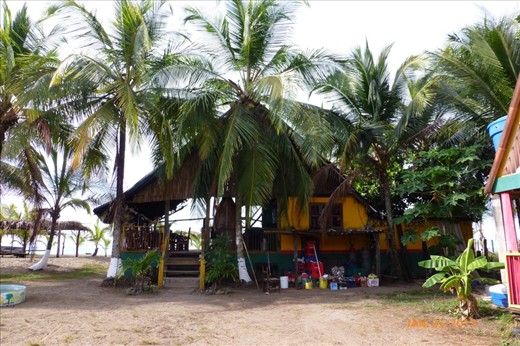 Great place by the Pacific - owned by Kaspar the berliner from Kreuzberg.