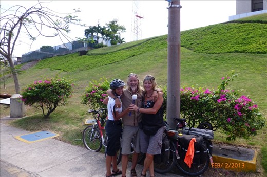 Meeting up with German Sabine who we met first in San Jose, Costa Rica