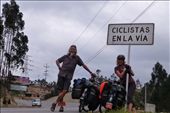 Colombia is awesome - even the police give cyclists the thumbs up!: by margitpirsch, Views[619]