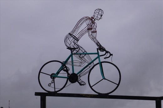 Ecuador and cycling - two thumps up!!