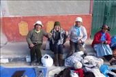 Fun with the local women at the market in Junin: by margitpirsch, Views[222]
