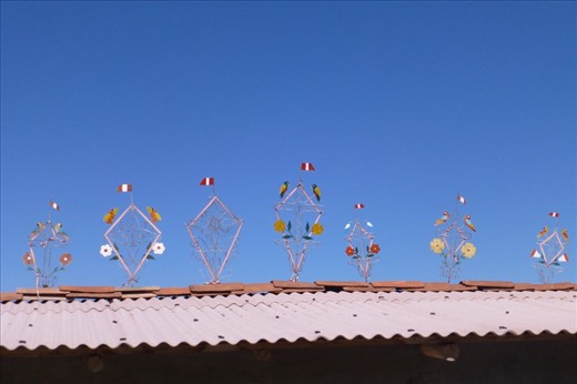 Rooftop decoration on the way out of town (Andahuaylas)