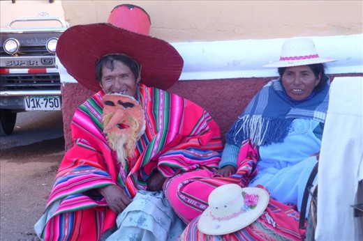 the women don't seem so obviously drunk, but I think they are.