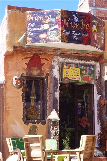 Cozy little places here in Copacabana.