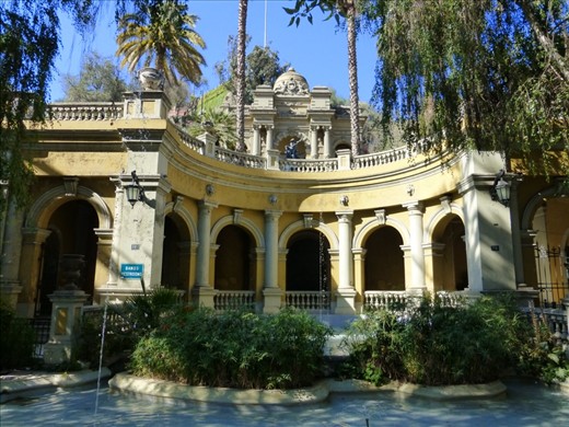 Santa Lucia, Santiago