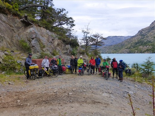 The cycling crew before the rough road to Argentina with a 7km single trek at the end...eight of us stuck together: Successful team work!