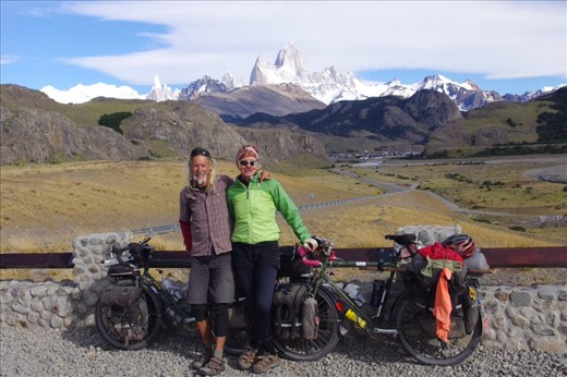Leaving El Chalten (Fitz Roy in the background) 