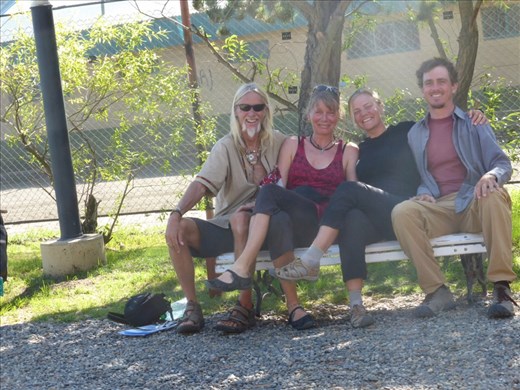 we spend  24 hours catching up with Ali and Glenn and then headed in opposite directions.