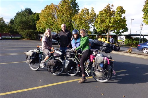 We made friends on the ferry - good bye in Bellingham.