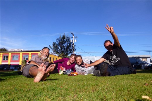 Finally got to meet up with our friends from Guadalajara. They rode their motorcycle all the way up!