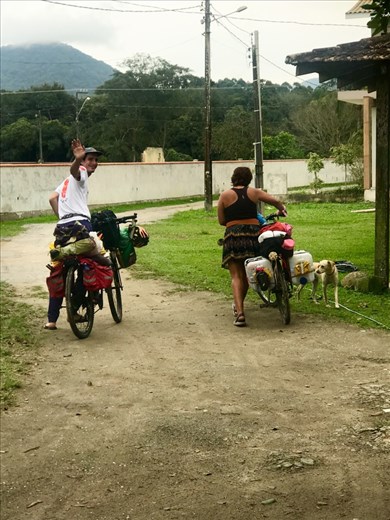 Patricia and Juan saying good bye.