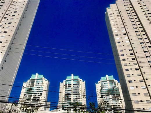 São Paulo and it’s building.