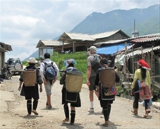 Bob with guide, Hmong women Sapa walk