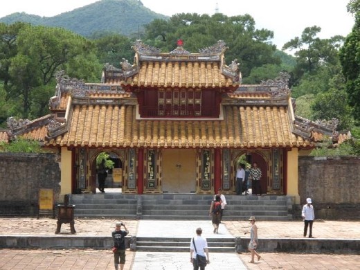 Minh Mang Tomb built for 2nd Emporer 1840 to 1843