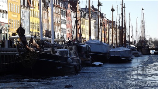 Thawing of Nyhavn canal in Copenhagen