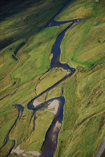 The viepoint from the sky seems to be incredible, abstract and full of natural energy. Flying and climbing under Scottish muntains are an unforgettable experience. And it is challenge for the photography!