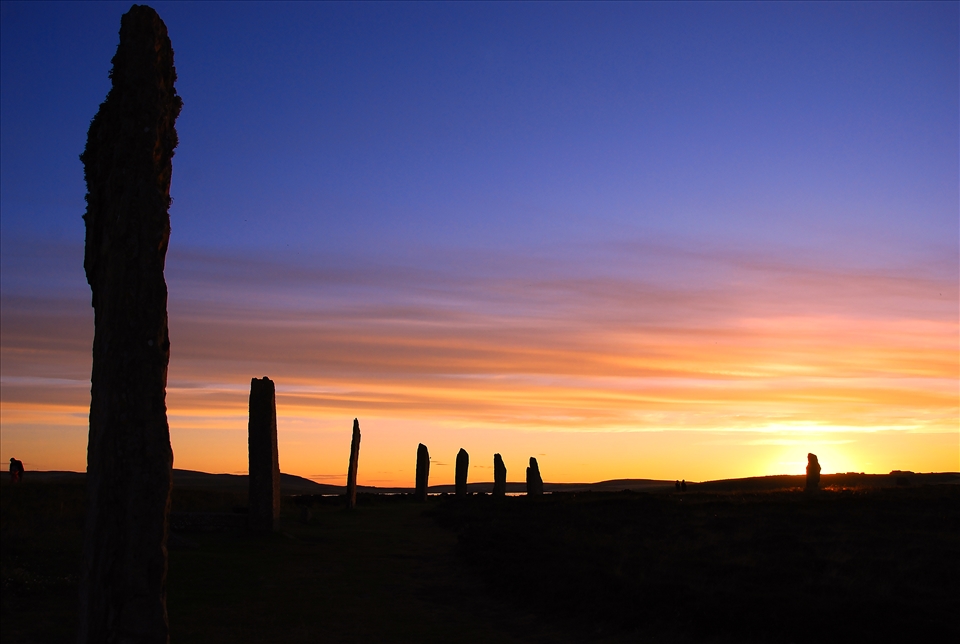 Orkney Islands (Scotland) should be the center of spiritual Life when the Sun always says the last word to the mysterious Moon. Being beewten Stromness Ring you can feel the fire of power meaphysical element.