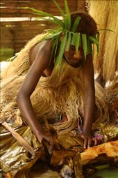 Woman preparing the laplap, the typical dish of the country, made with cassava, banana and coconut. Other foods can be added, like meat or fish according to the regions. Lekalangia, Tanna, Vanuatu.: by marysusan, Views[1106]