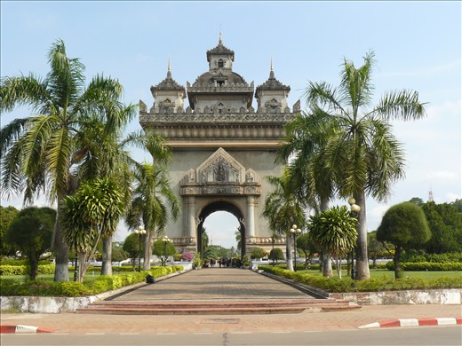 Arc de Triomphe replica - Patuxai