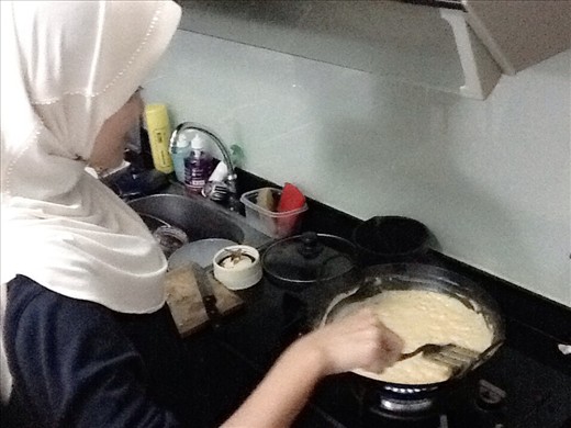 early process, the coconut milk is still abundant