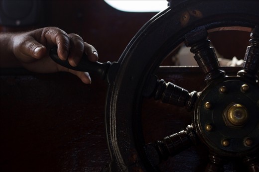 As a matter of fact, the Honey Island is known as a difficult place to sail through. The fishermen of the island are the ones who best navigate in the area. In the past, many ships that needed to pass near the island used to call upon the Honey Island’s fishermen for help.