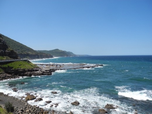 Sea Cliff Bridge! I CAN SEE THE SEA! Finally. 