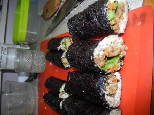 RAW SUSHI! bestest dinner so far! yes, we rock.