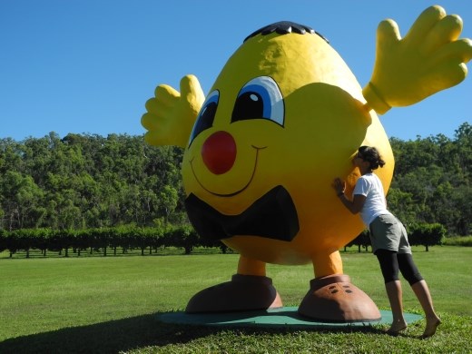 reunited with my love. the tropics. and its fruits. ;-) mister frosty mango. what a cutie.