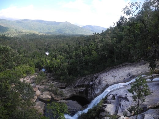 another night free camping at Murray fall. and another prestine spot for morning yoga :) very special spot!