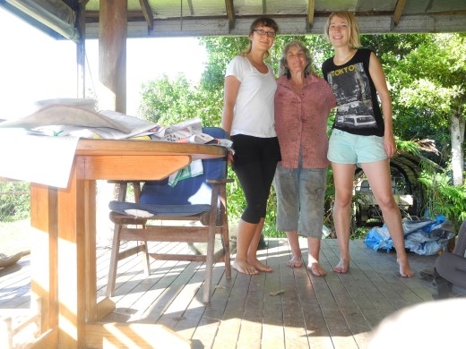 mena creek ladies. <3