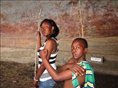 Domboshava Caves, meeting the San people through paintings: by mikejtena, Views[2657]