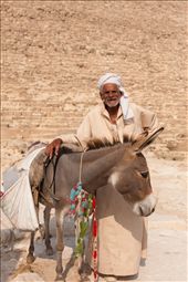 A man and his donkey sell water at the base of the Pyramid of Khufu in Giza.: by mindlesswanderer, Views[971]