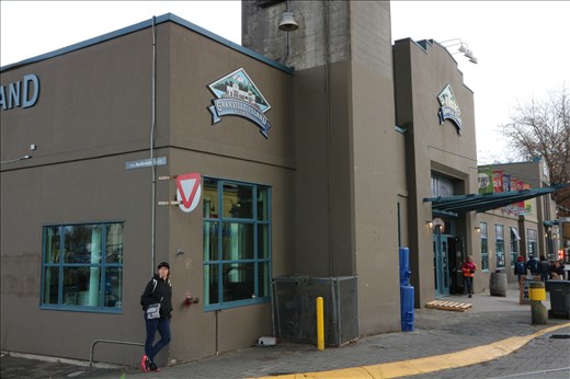We found a brewery! We knew of Granville Island Brewery, but we thought it was a tribute name of a brewery in Ontario - what joy to discover it on our first walk through the city!