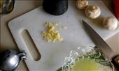 Crushed and then minced garlic: by miscela, Views[364]