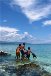 The other locals.

Moalboal is a sleepy town. One or two locals would be at each guesthouse or restaurant, chatting with each other, some of the men out on their boats, a handful of foreigners, mainly solo travellers, diving or sitting at a bar. Then there were the children. So carefree, playing with their mates with wide smiles, radiating pure joy.: by mishc, Views[286]