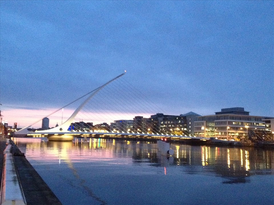 The Samuel Beckett Bridge, designed to evoke the image of the Irish harp