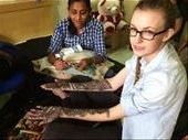 Anna getting her mendhi: by mlodius, Views[699]