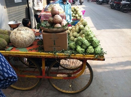 Fruit!  Navsari shopping expedition. 