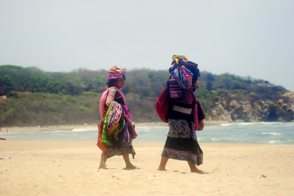 These women hand made and sold bags or 'bolsitas' on the beach. They were made from local materials and gorgeous colours and their ability to carry so many never ceased to amaze me!