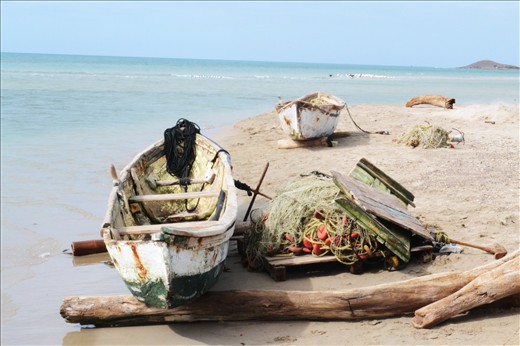 Lonely boat at Cabo de la Vela - Colombia