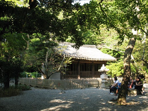 Kamakura: A nice park around the Daibutsu