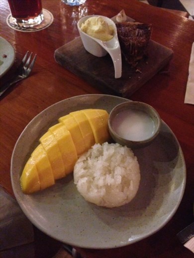 Mango sticky rice kókusztejjel