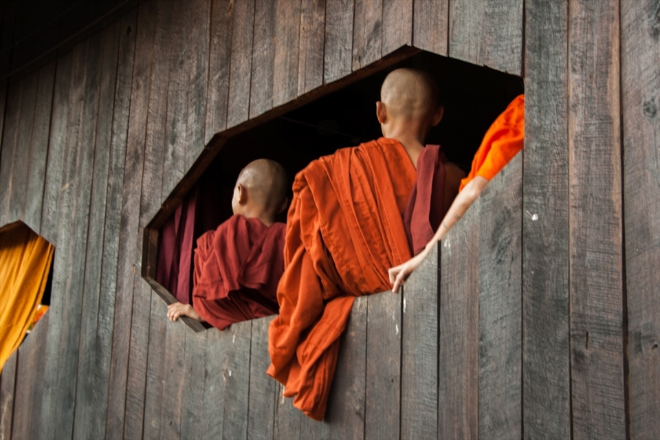 Calm away from the Chaos: A monastery in the refugee camp.

‘Teacher, what’s your religion?’ ‘Teacher, are you Christian?’ ‘Teacher, why don’t a lot of people in the West have a religion?’

‘Here, we need religion even more because of our situation.’