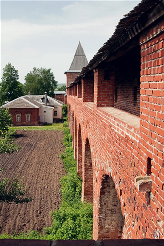 Kremlin in a small city of Zaraysk which was built in 16th century